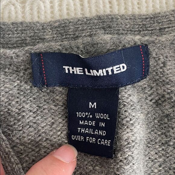 The Limited 100% Wool Cardigan Sweater Women’s Medium Gray Pockets Collegiate - Picture 5 of 6